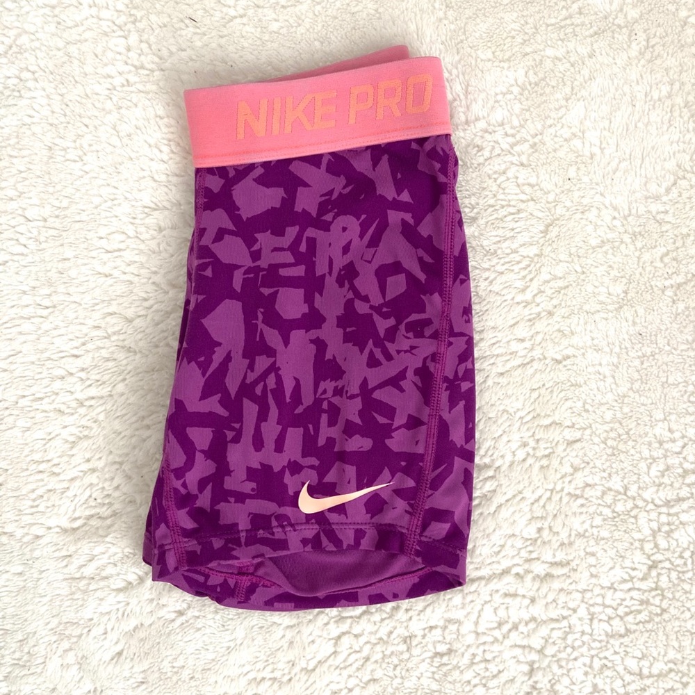 Girls Nike Pro Shorts